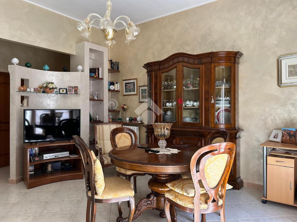 Palazzina in vendita a Grottaglie – Taranto. € 235.000, 236 Mq – Tecnocasa.it #finsubito richiedi mutuo fino 100%