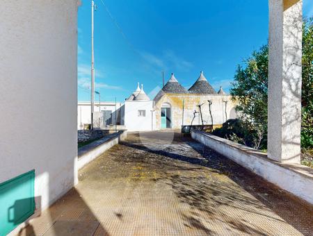 Rustico in vendita Martina Franca, Via Locorotondo