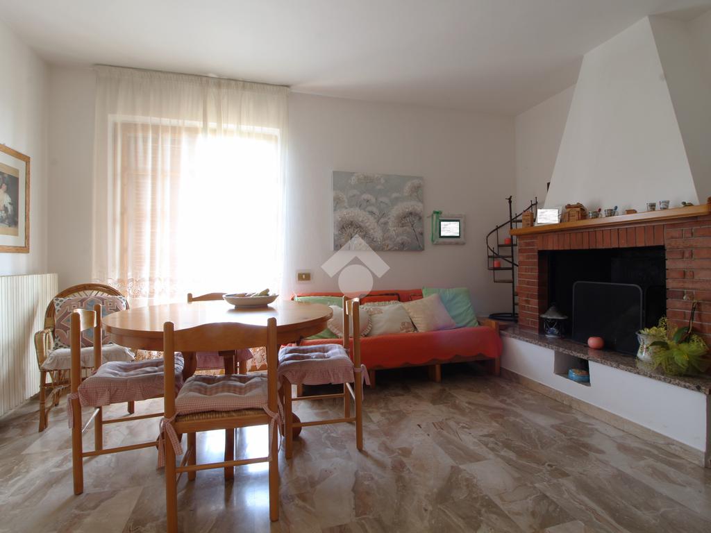 Casa indipendente in vendita a Torricella Sicura – Teramo. € 120.000, 180 Mq – Tecnocasa.it #finsubito richiedi mutuo fino 100%