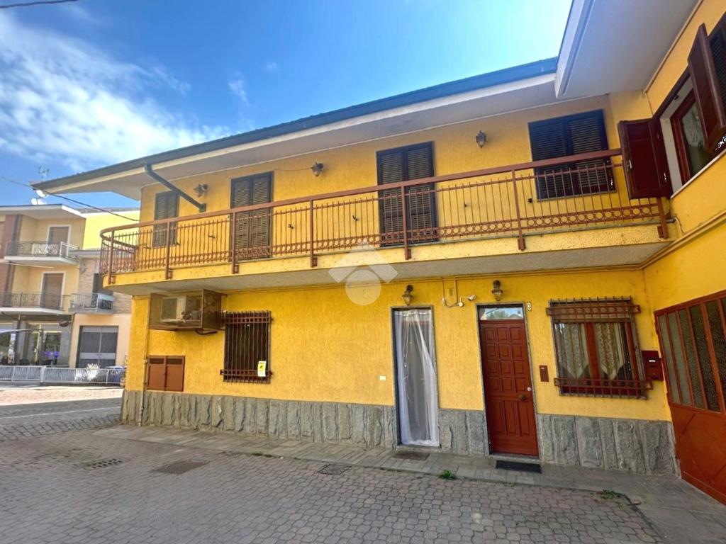 Apartment in Robassomero, Località Grangia Pol