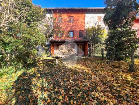 Casa indipendente in vendita