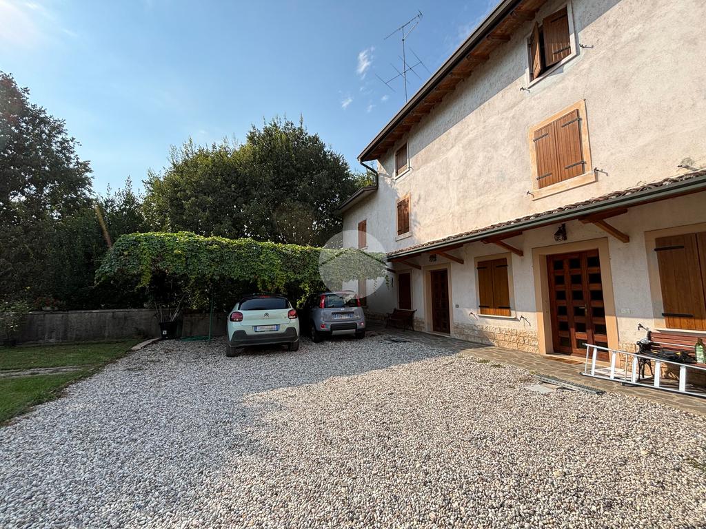 Casa indipendente in vendita a Valeggio Sul Mincio, Salionze – Verona. € 365.000, 302 Mq – Tecnorete.it #finsubito richiedi mutuo fino 100% #finsubito richiedi mutuo fino 100%