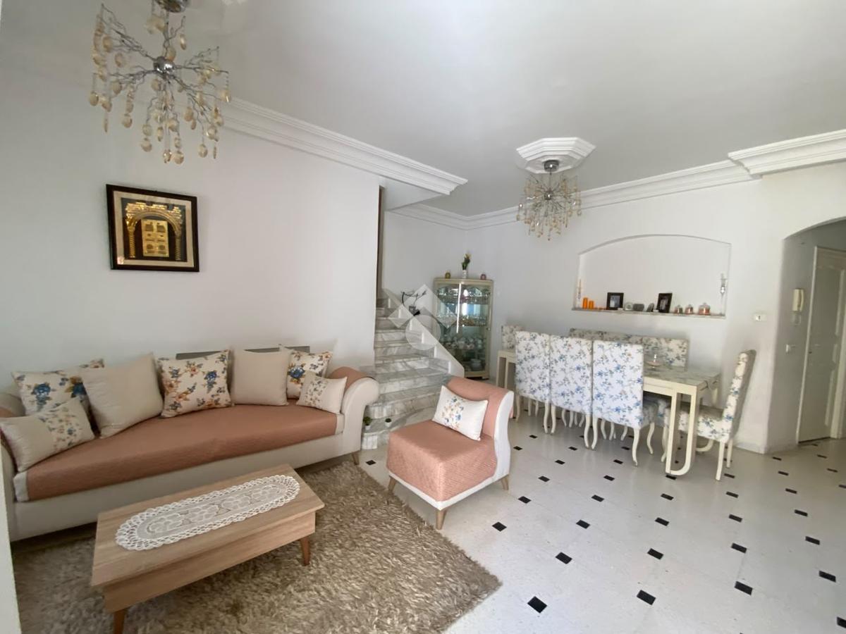 Villa individuelle en vente - Ariana - Hedi Nouira Ariana
