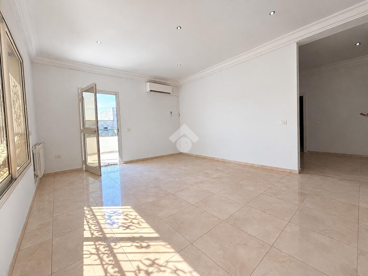 Etage de villa en vente - Mnihla