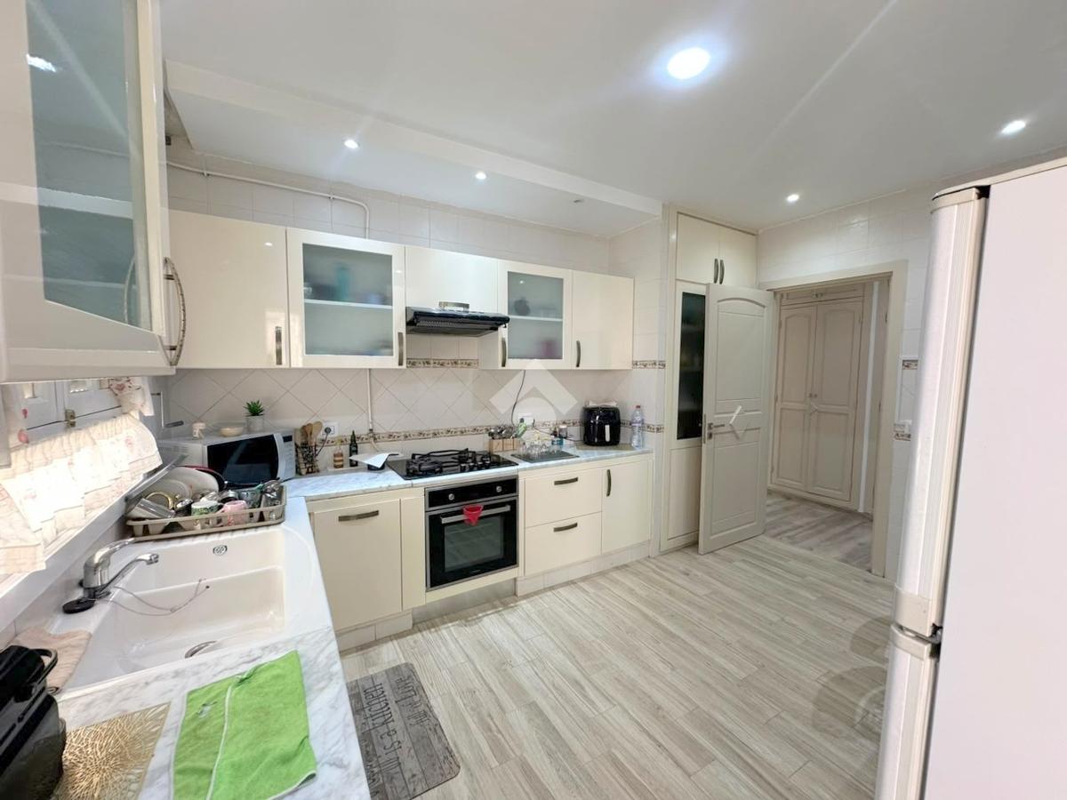 S+4 en vente - Ain Zaghouan, Rue Osmane Bahri - Ain Zaghouane